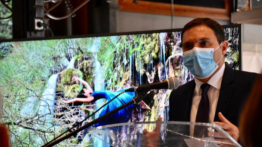 El presidente de la Diputación de Cuenca durante la presentación de la campaña
