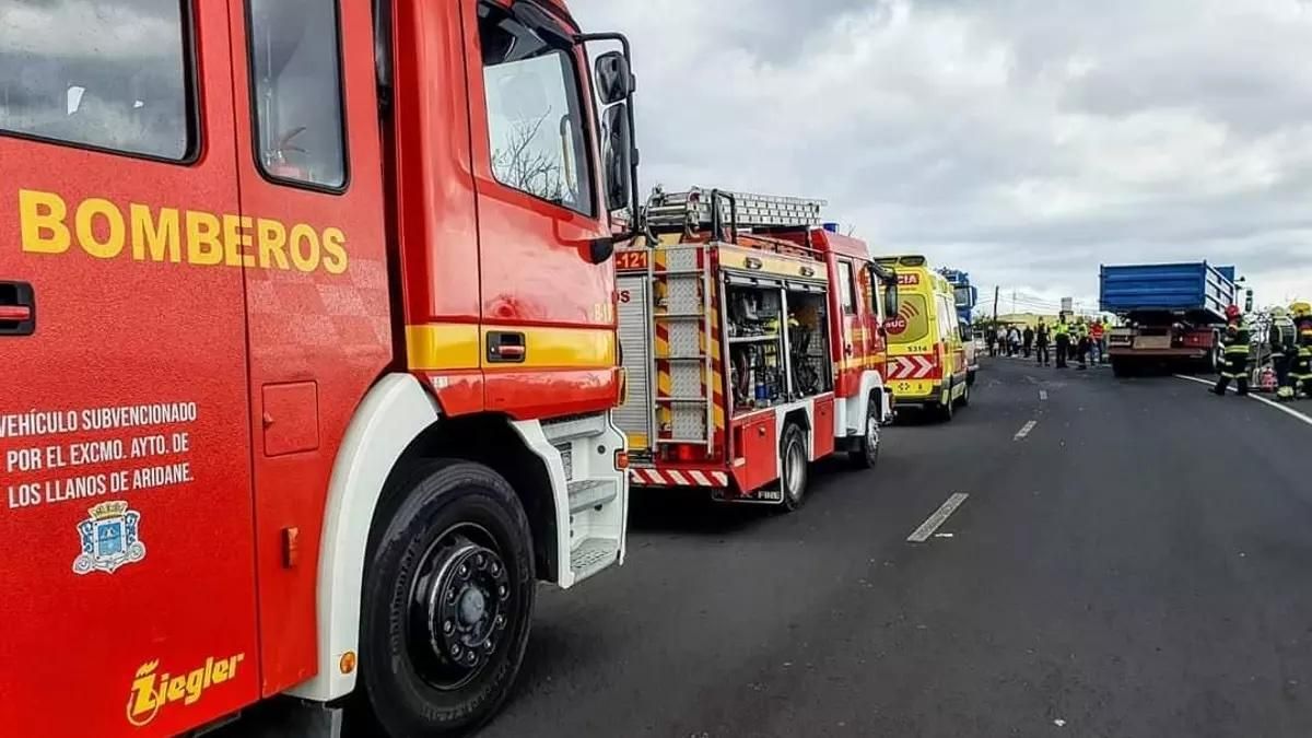 El Cabildo publica las bases para las primeras 18 plazas del Servicio Insular de Bomberos