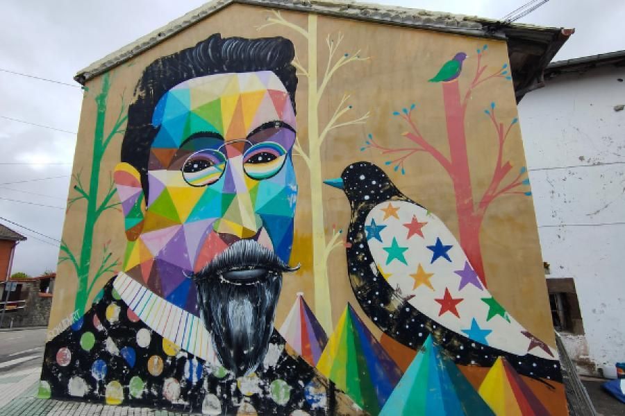 Mural de Okuda dedicado a José María de Pereda.