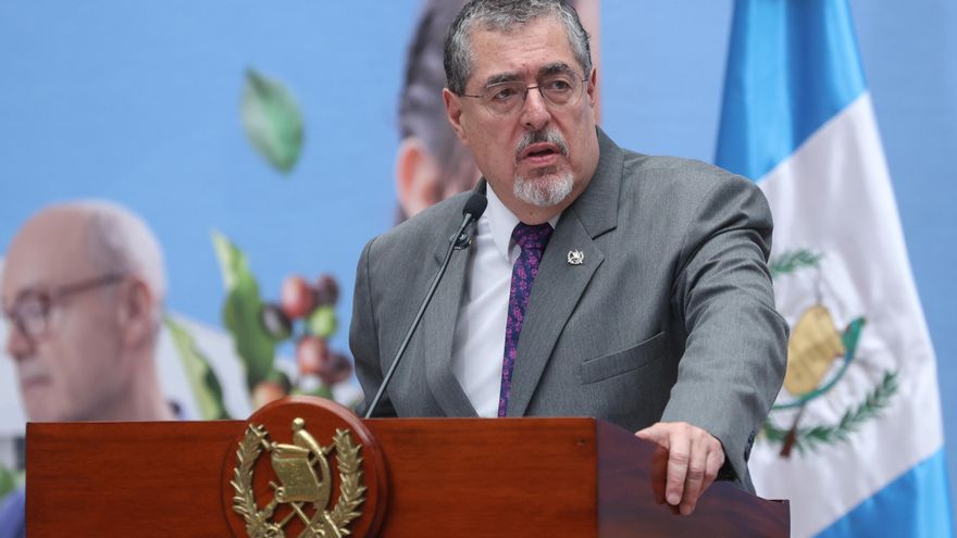 El presidente Arévalo viaja a Taiwán y Japón en busca de inversiones para Guatemala