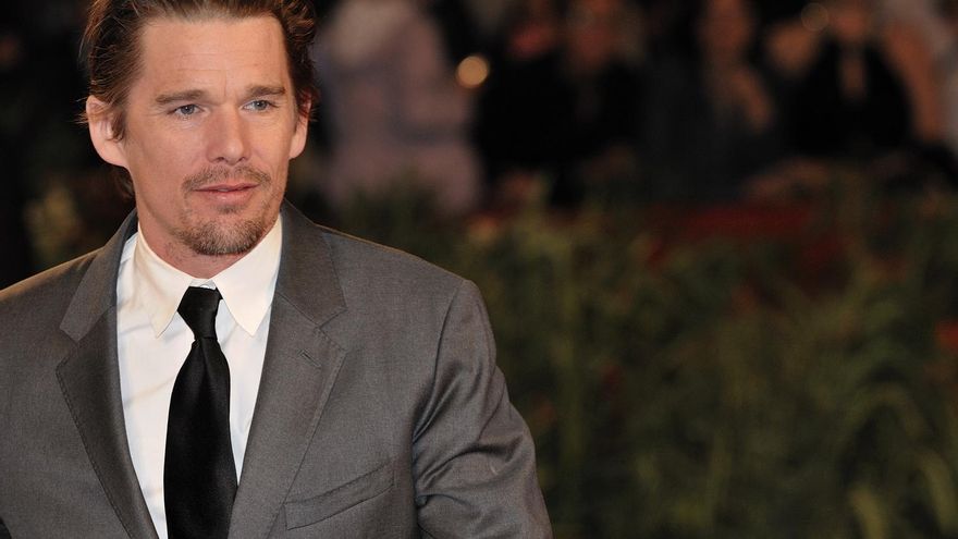 Almuzara publica una novela de Ethan Hawke sobre la fama y el oficio del actor