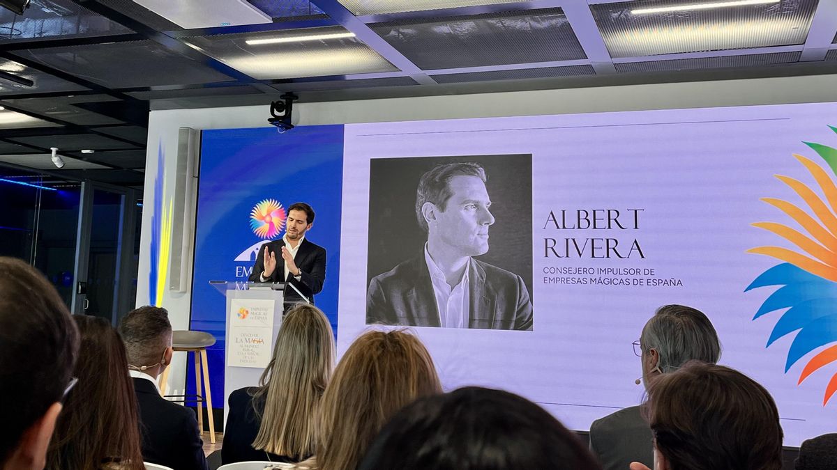 Albert Rivera reaparece para presentar las Empresas Mágicas de España: "Lo público es insuficiente"
