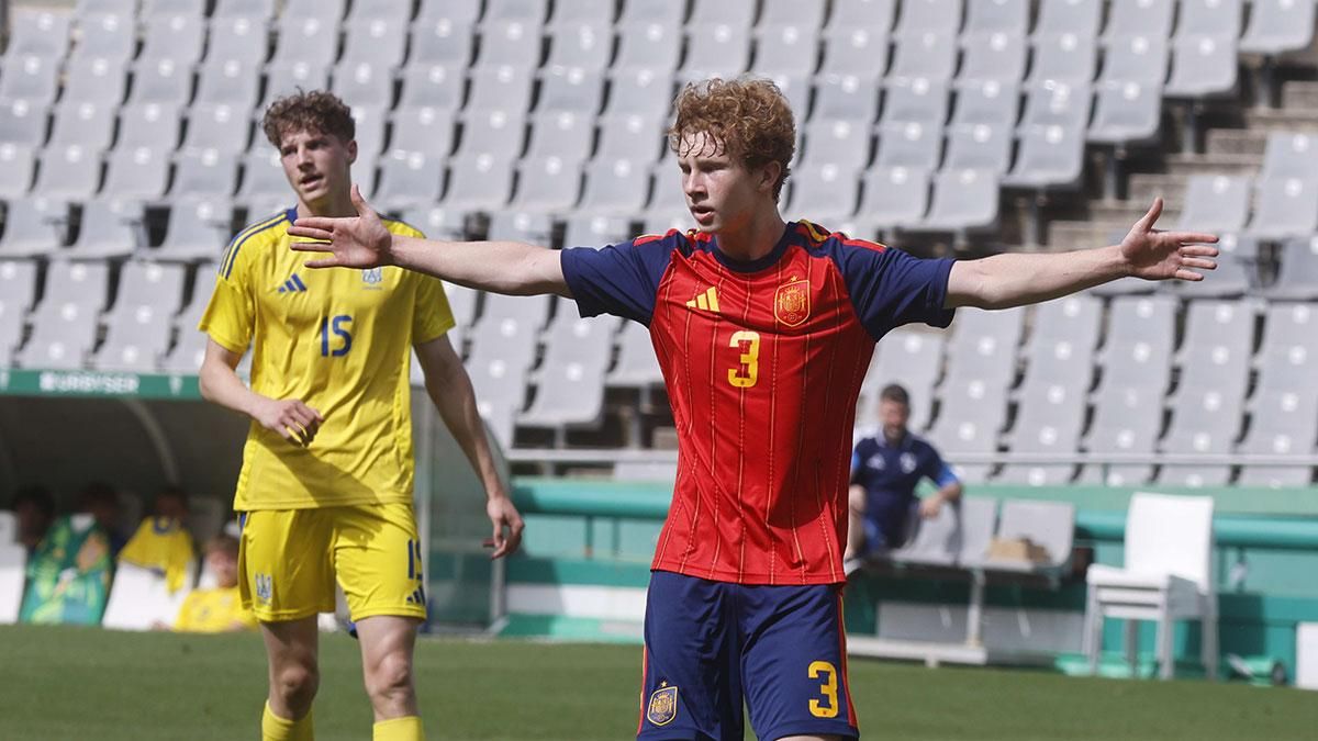 Las imágenes del partido España - Ucrania Sub 17 en El Arcángel