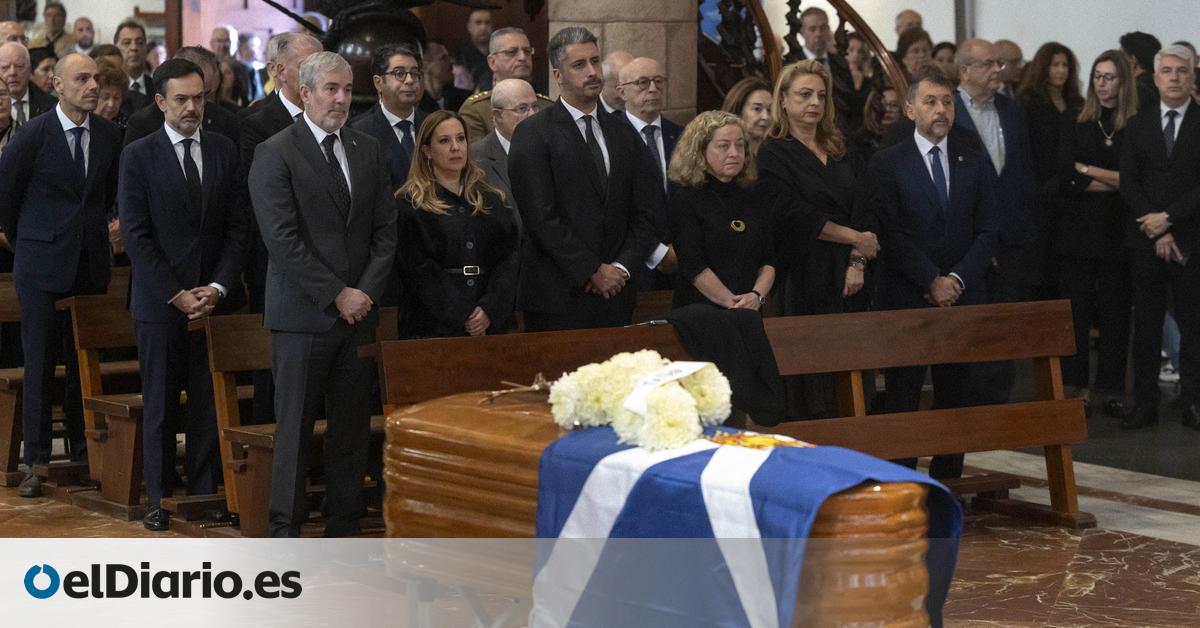 Más de un centenar de personas despiden a Ricardo Melchior durante su funeral en La Laguna