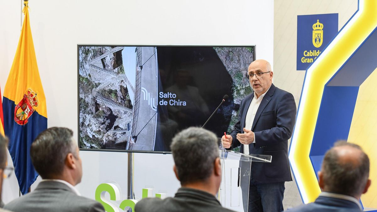 Antonio Morales, en una presentación del proyecto de Salto de Chira.