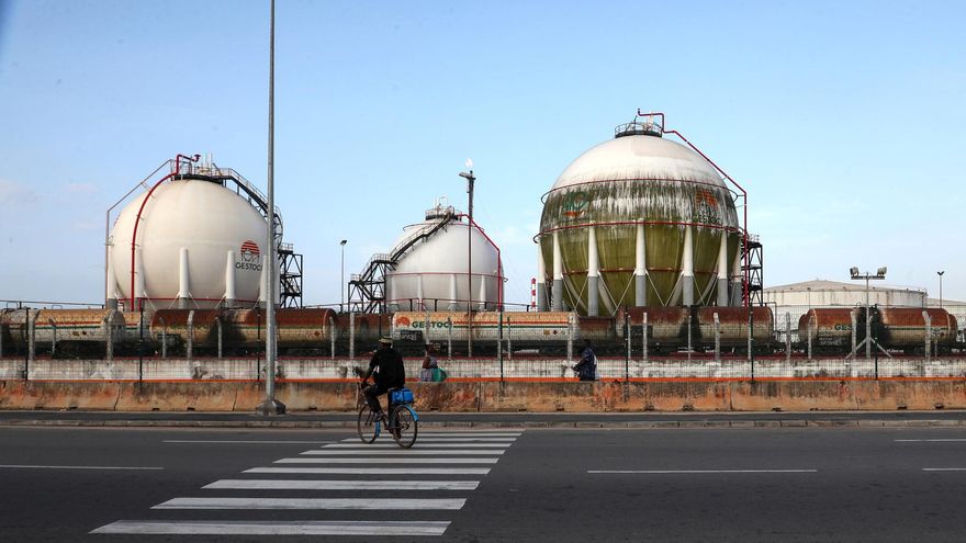 Parlamento iraní pide el cierre del estrecho de Ormuz, decisión que debe ser ratificada