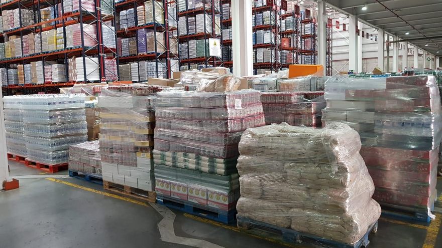 Cargamento de alimentos donados por SPAR Gran Canaria a las tres principales ONG de la isla