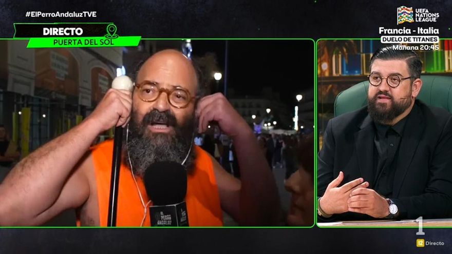 'El perro andaluz' conecta con Ignatius Farray en la acampada de Sol: "Esto es la democracia frente al fascismo"
