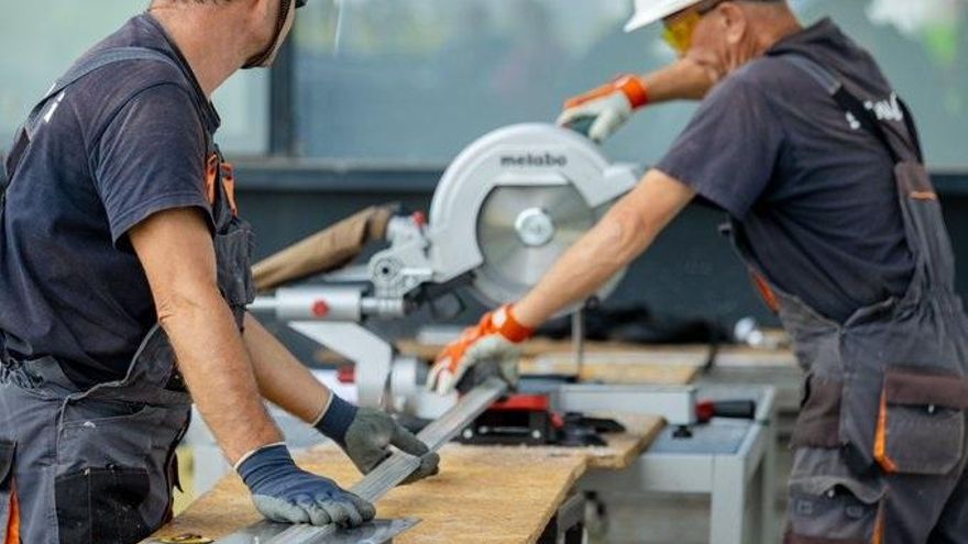 El empleo cae en septiembre en Galicia pese a la incorporación de migrantes por la regularización