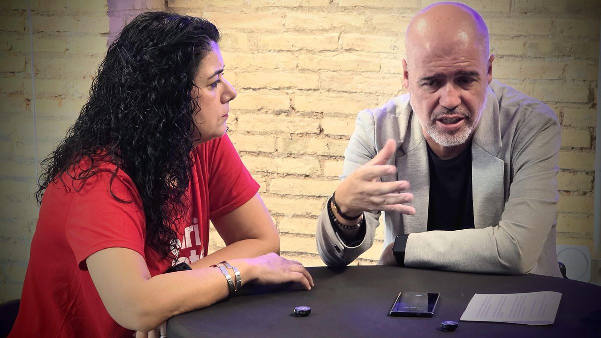 Unai Sordo contesta a una de las preguntas planteadas.