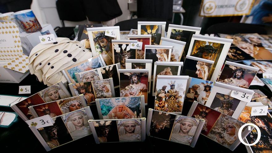 Veneración a Nuestro Padre Jesús de Humildad y Paciencia y Nuestra Señora de Paz y Esperanza