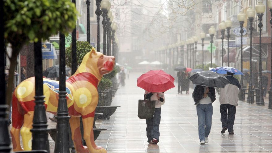 Canarias estará este domingo en aviso por  fenómenos costeros, viento, nieve, lluvia y tormentas