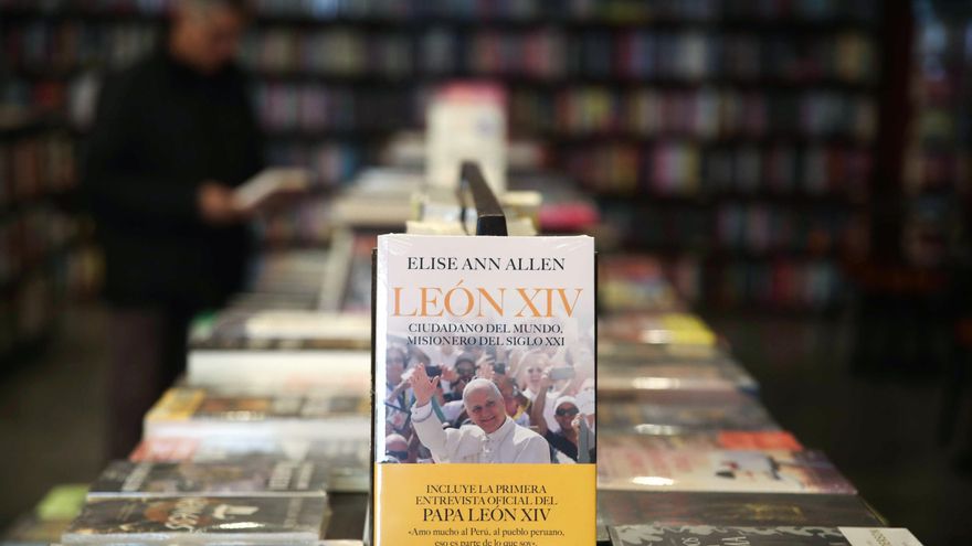 León XIV descarta, "por el momento", la posibilidad de permitir que se ordenen diaconisas