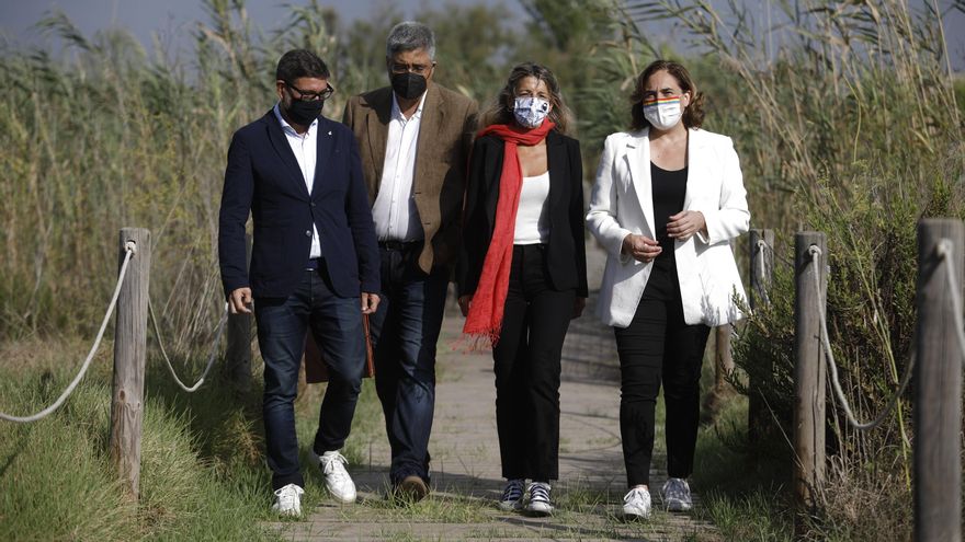 Díaz ha acudido a La Ricarda junto al alcalde de El Prat y la alcaldesa de Barcelona
