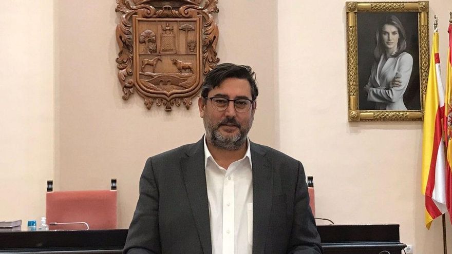 Archivo - El alcalde de Utrera, José María Villalobos.