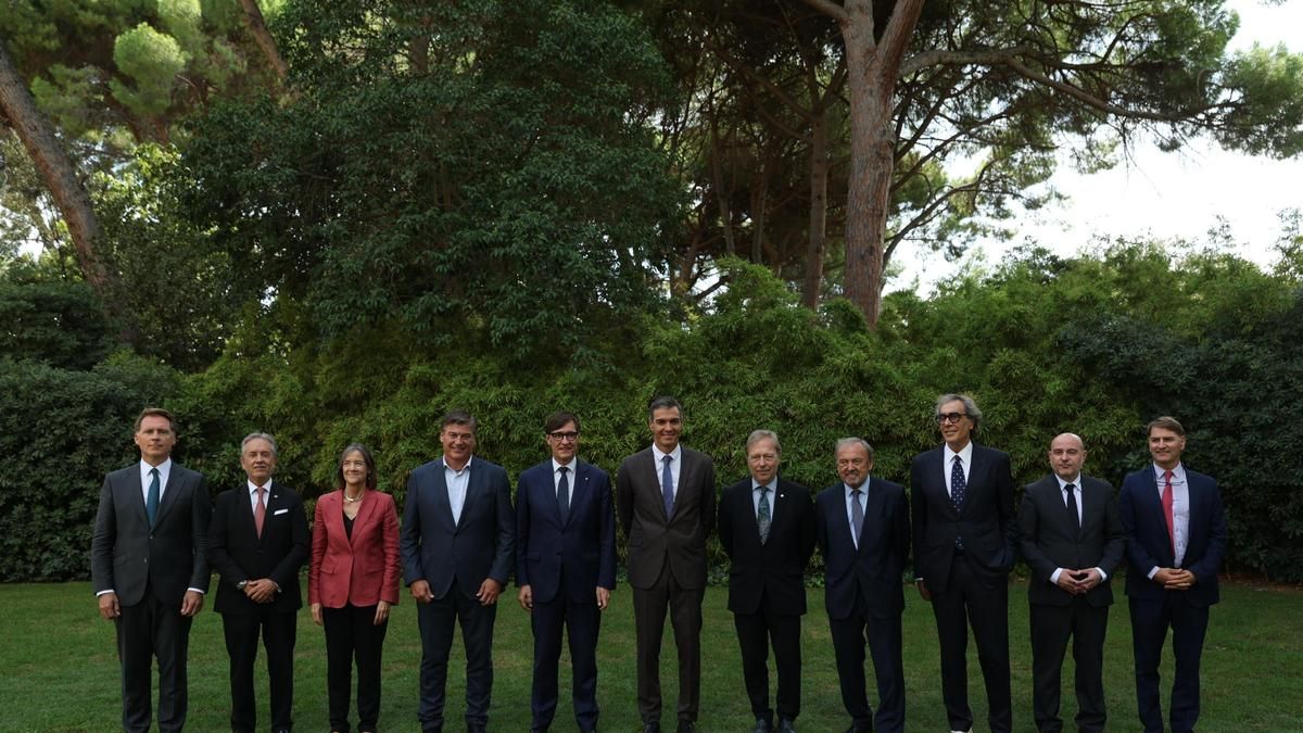 Sánchez se reúne con la patronal catalana agrupada en la plataforma G8