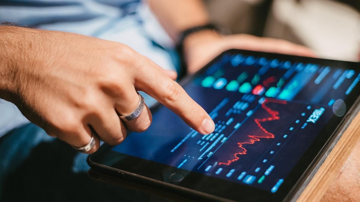 Invertir en criptomonedas sin complicaciones: por qué las tarjetas regalo son la puerta de entrada más segura