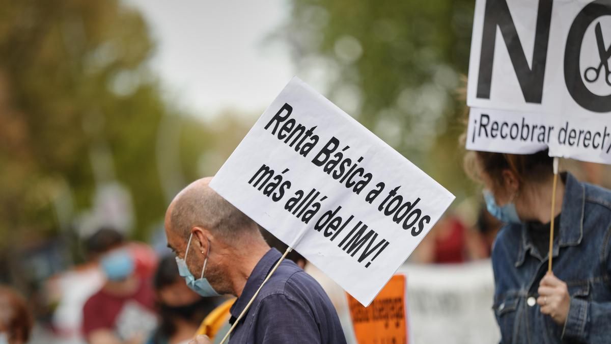 Sumar pide que las "deudas injustas" del Ingreso Mínimo Vital sean anuladas si los fallos son de la Seguridad Social