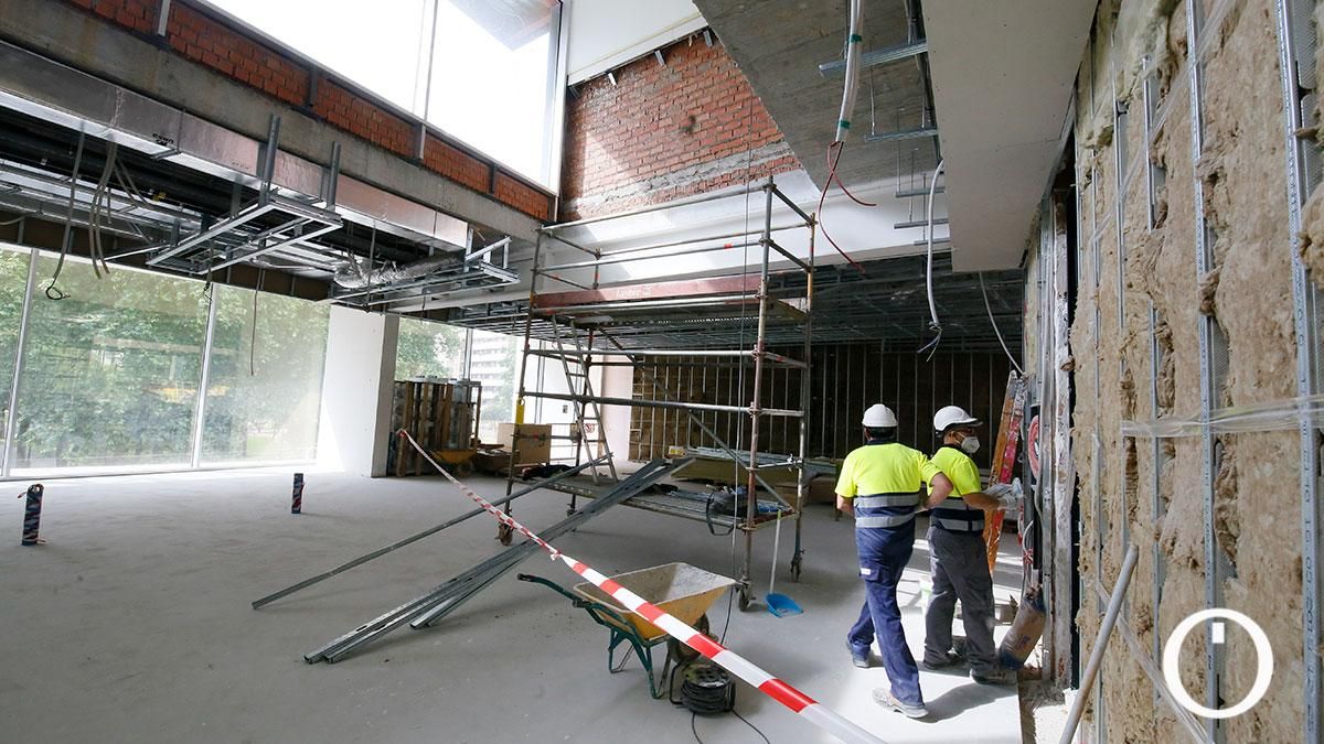 La vicepresidenta del Gobierno Carmen Calvo visita las obras de la Biblioteca del Estado