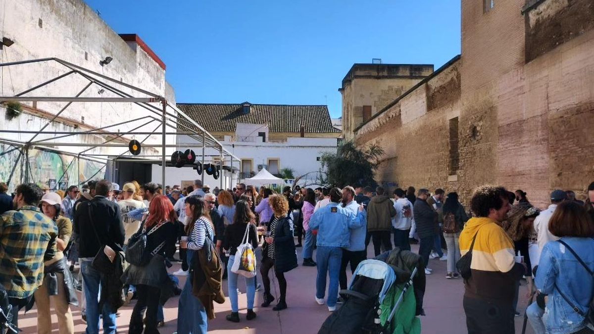 Alma Andaluza: un mercadillo con creadores y artistas locales en el corazón del Casco Antiguo