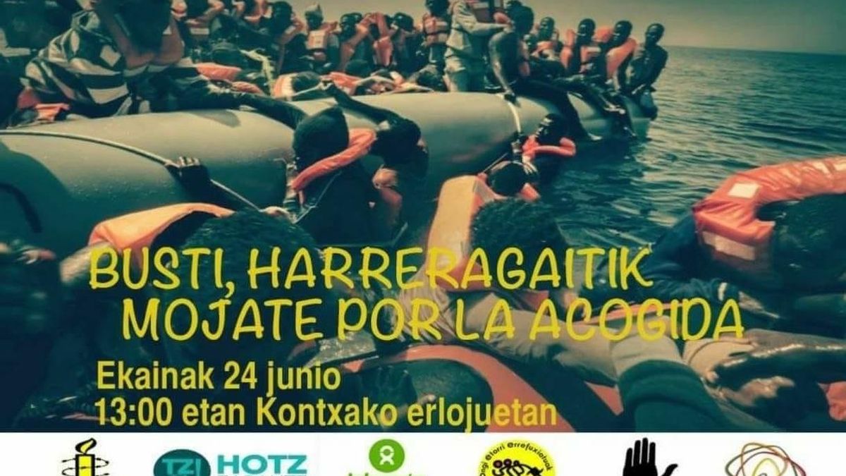ONGs se mojan este sábado en la playa de La Concha, en San Sebastián, por la acogida de las personas refugiadas