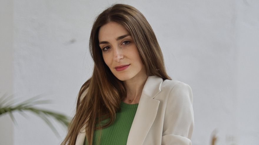 “No es descabellado imaginar un futuro con zonas que dejen de ser habitables”, explica Laura Gost sobre una de las ideas que atraviesan su nueva novela.