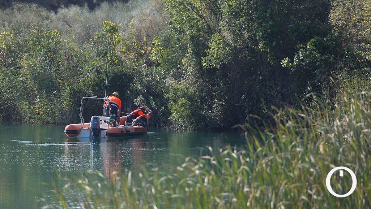 Imagen de archivo de otra búsqueda de un joven desaparecido en el lago Azul