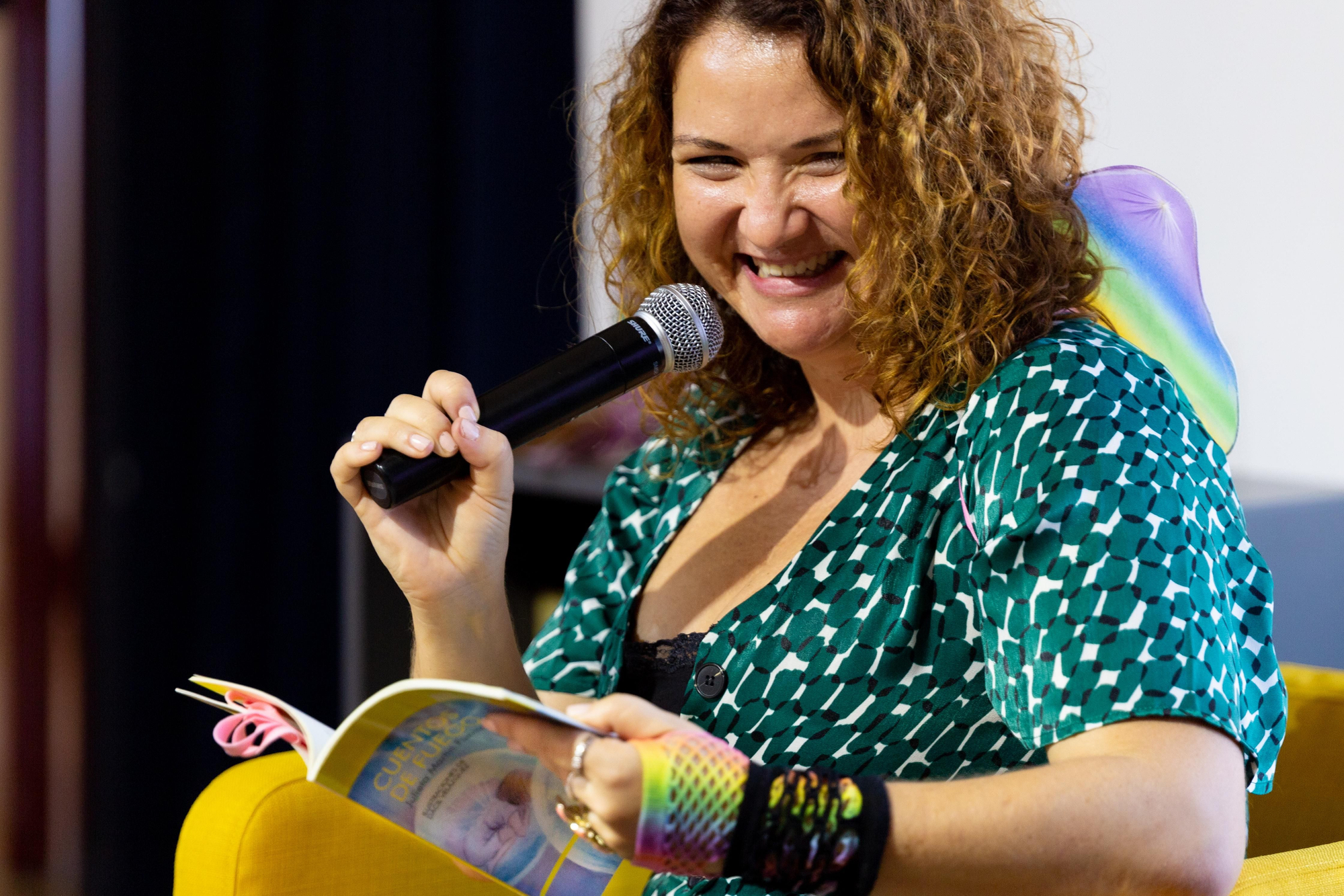 Julieta Martín Fuentes en la XXXII Feria del Libro de Las Palmas de Gran Canaria.