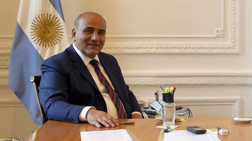 El Gobierno respaldó a Cristina Kirchner por su movida en el Senado para quedarse con un consejero