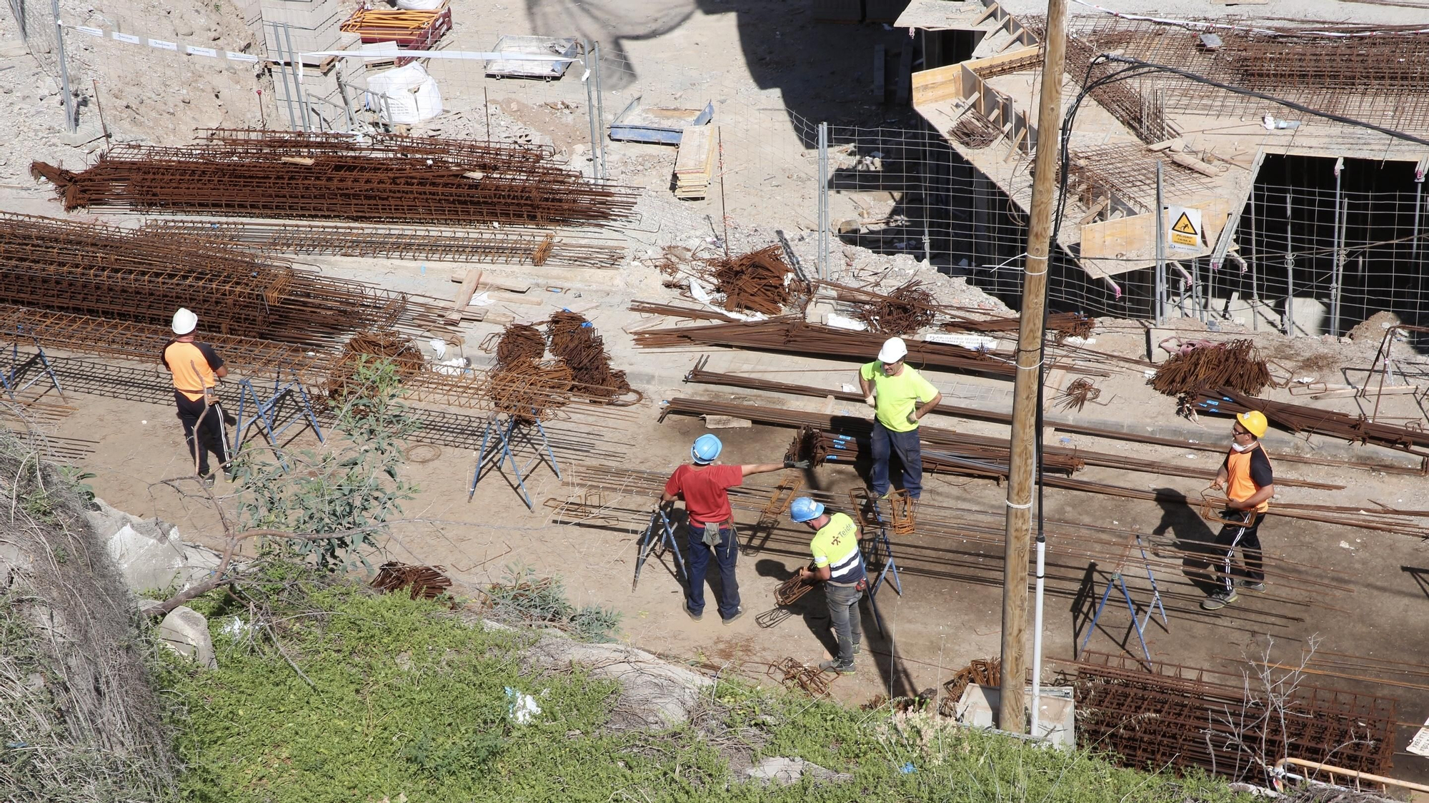 Primer día de la vuelta al trabajo de forma escalonada. (Alejandro Ramos)