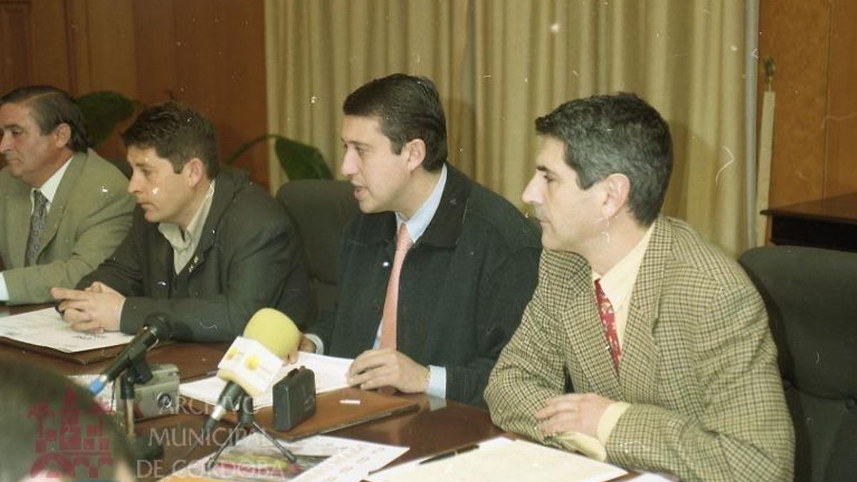 Rafael Blanco en el año 2000, cuando compaginaba su concejalía en el Ayuntamiento con la presidencia de Córdoba Ecuestre.