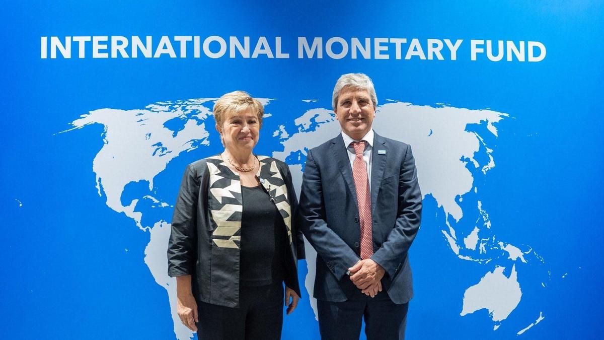 Caputo se reunió con Georgieva en medio de los rumores de internas y busca cerrar la tercera revisión del FMI