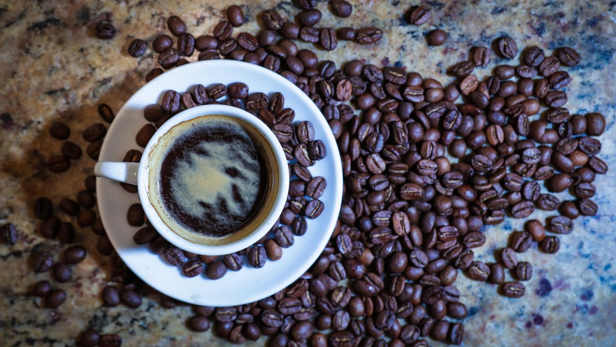 ¿Un café con sal después de una noche de fiesta verdaderamente sirve?