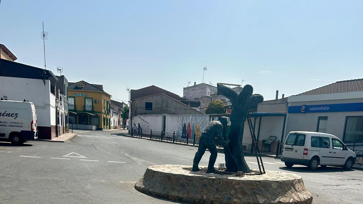 Calles solitarias en los pueblos extremeños