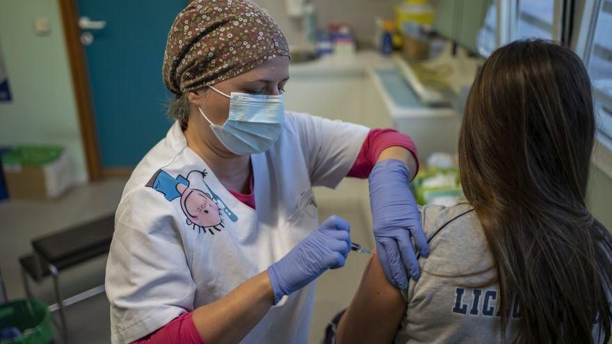 Las enfermeras estarán implicadas de lleno en la próxima campaña de vacunación del Covid-19