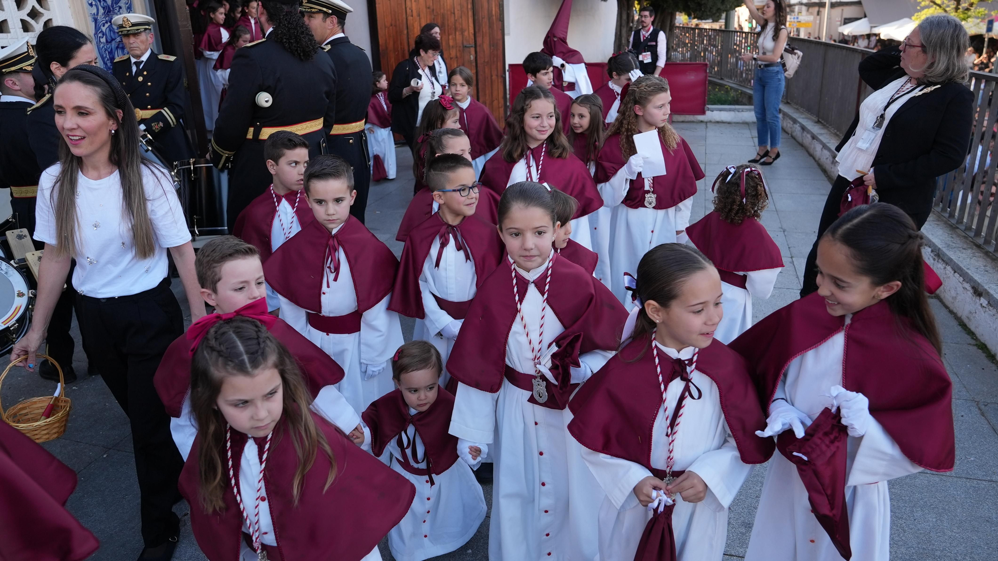 La procesión de la Hermandad del Descendimiento, en imágenes