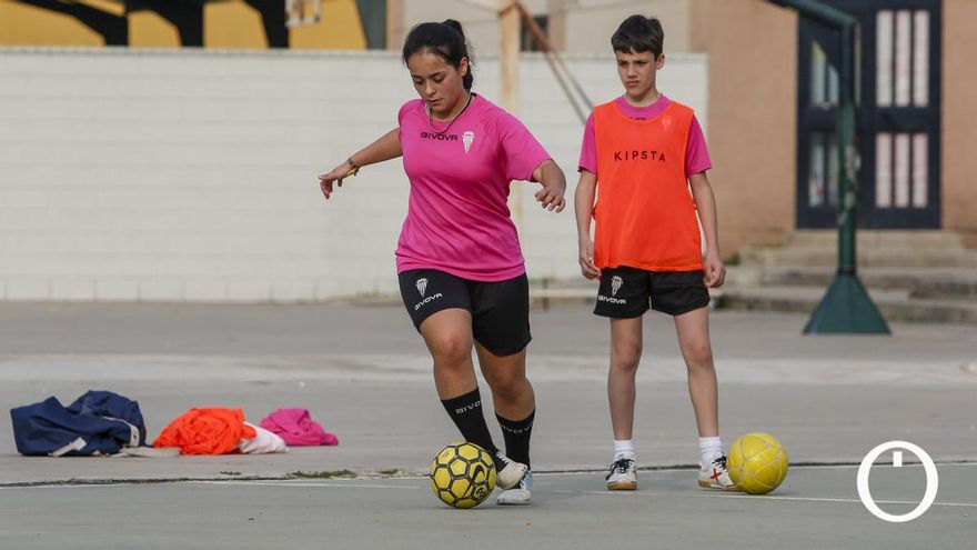 Entrenamiento de la cantera del Córdoba Patrimonio de la Humanidad