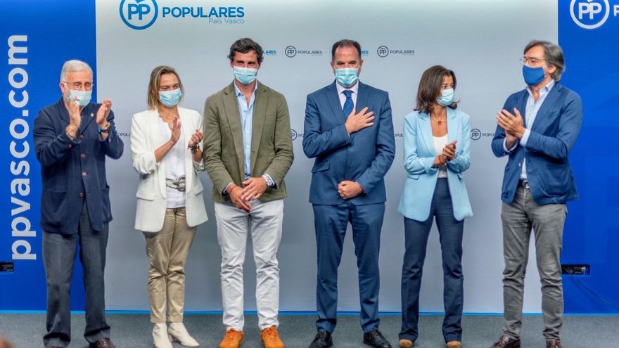 El desliz de Iturgaiz: "Aquí, en Euskal Herria... Perdón, en Euskadi"