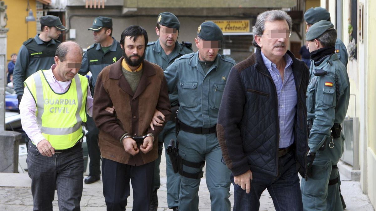 Tomasín fue conducido al juzgado entre un fuerte dispositivo policial.