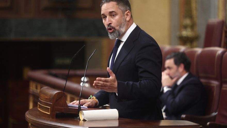 El presidente de VOX, Santiago Abascal, en la tribuna de oradores del  ongreso
