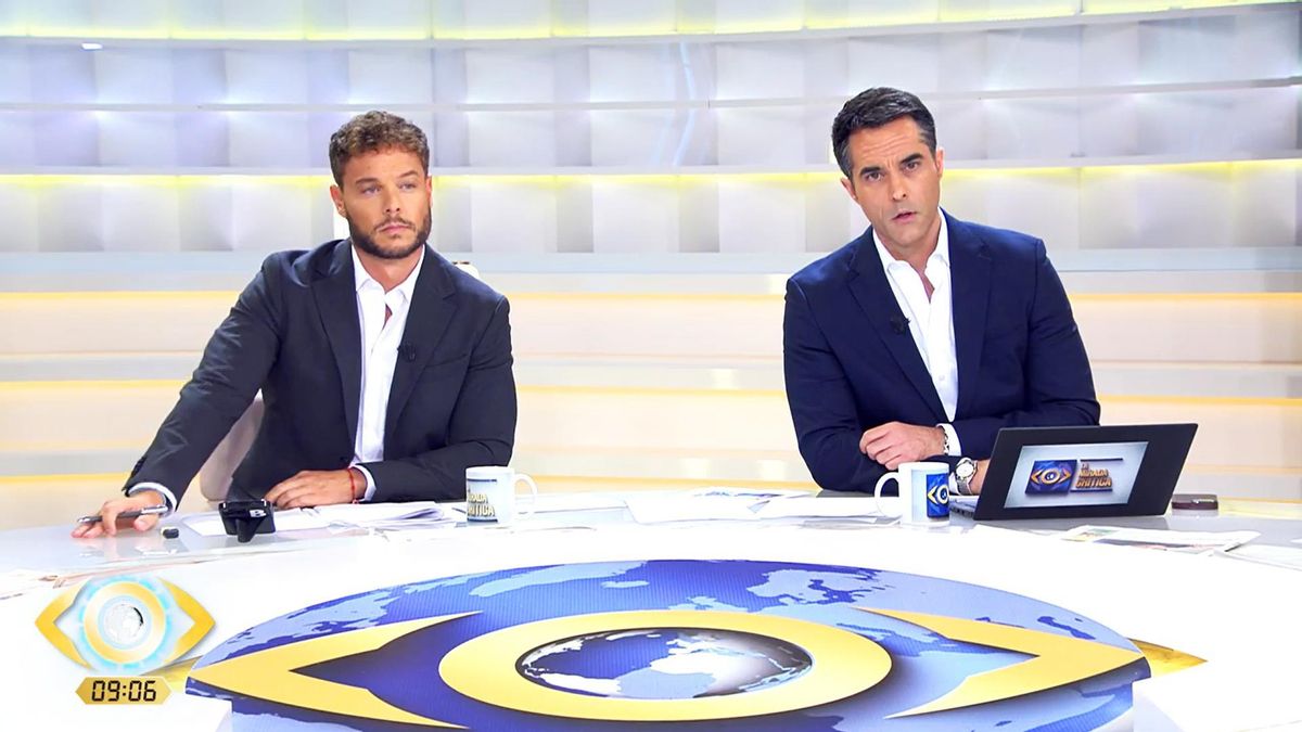 Jano Mecha (izquierda) y Antonio Teixeira al frente de 'La mirada crítica' en agosto de 2024