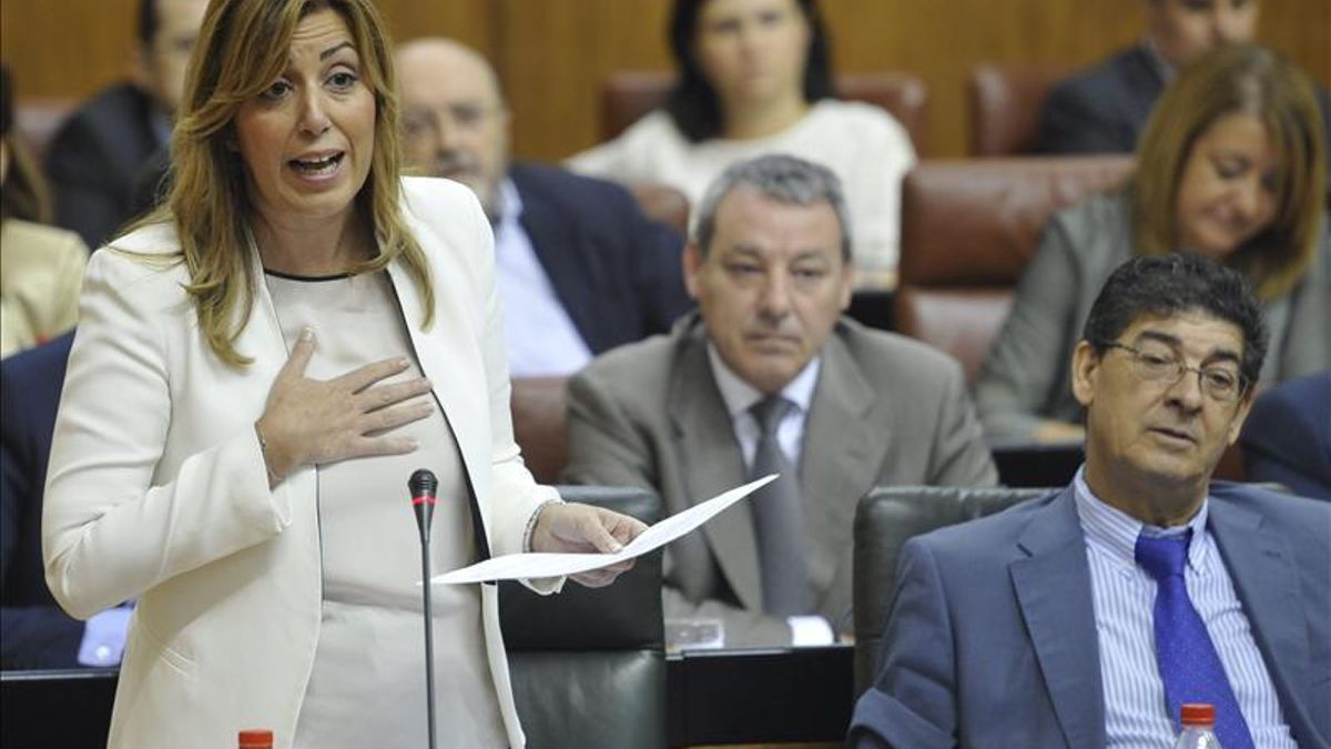 El Parlamento andaluz rechaza el copago de medicamentos de las farmacias hospitalarias