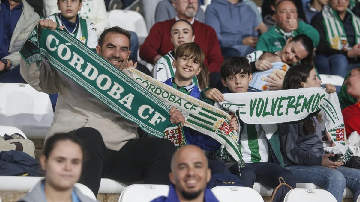 Grada Blanquiverde del Córdoba CF - RC Deportivo