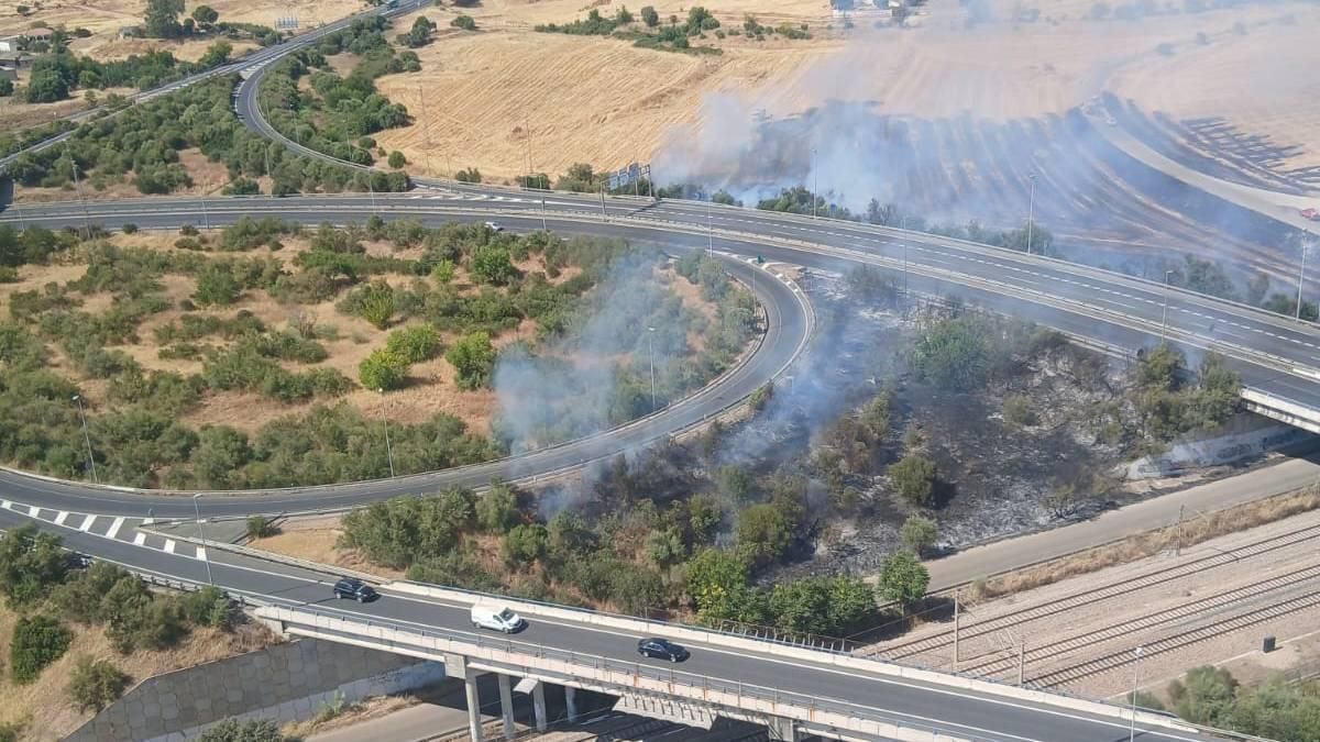Extinguido el incendio que ha obligado a cortar la CO-31