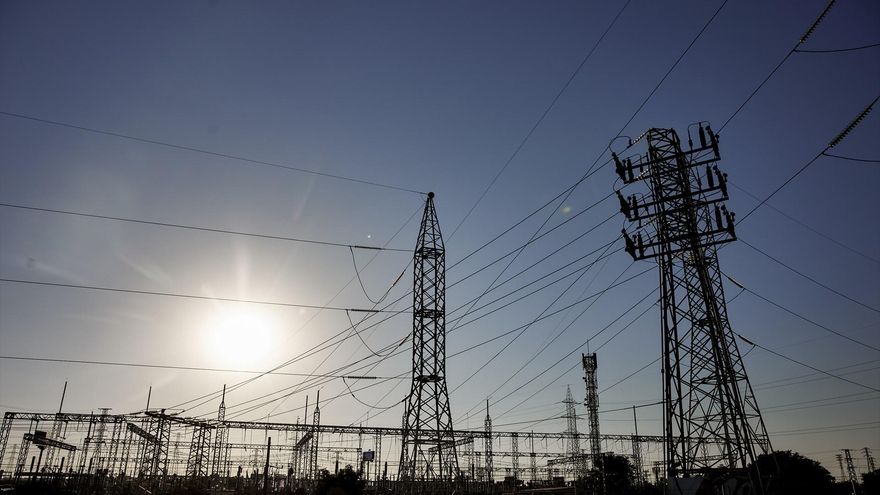 Bruselas estima que los beneficios empresariales serán responsables de más de la mitad de la inflación de 2023 a 2025