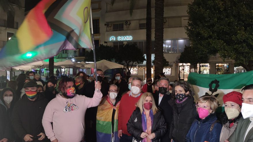 Jerez se revuelve contra un ataque homófobo: una concentración para dar visibilidad a una lacra social