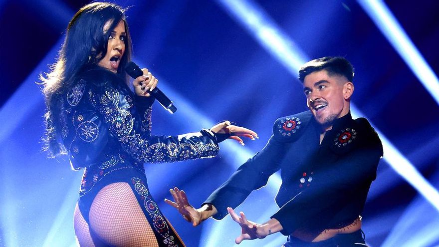 'Tu cara me suena 10' arrancó con el 'Chanelazo' de Andrea Guasch, el debut de Anne Igartiburu y la sorpresa de Josie