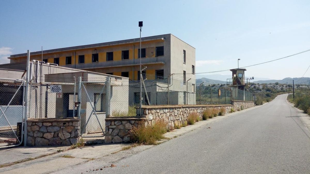 El Ayuntamiento de Motril mantiene que no dará licencia de obras a Interior para convertir el EVA-9 en un CIE