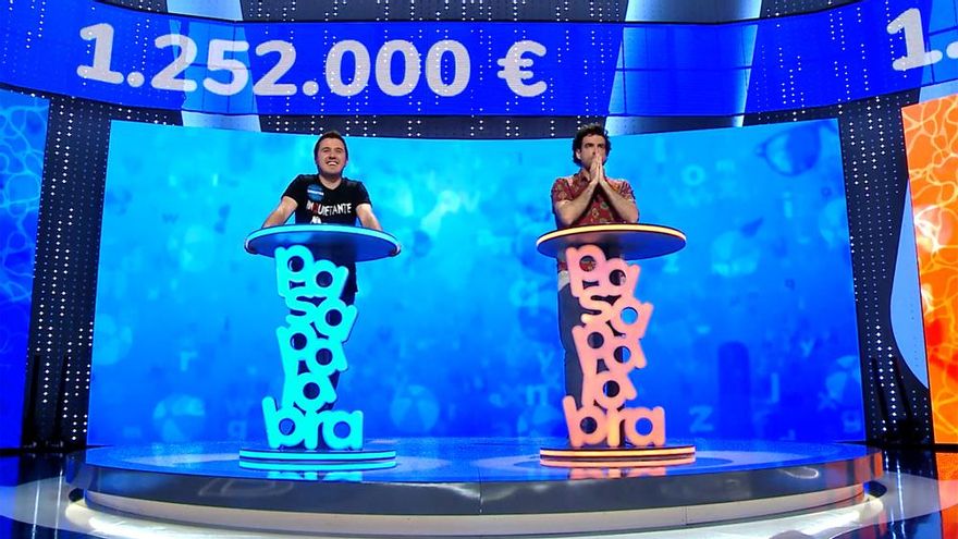 Orestes se vio fuera de 'Pasapalabra' tras el gran 'Rosco' de Rafa: "Nunca había estado con el agua tan al cuello"