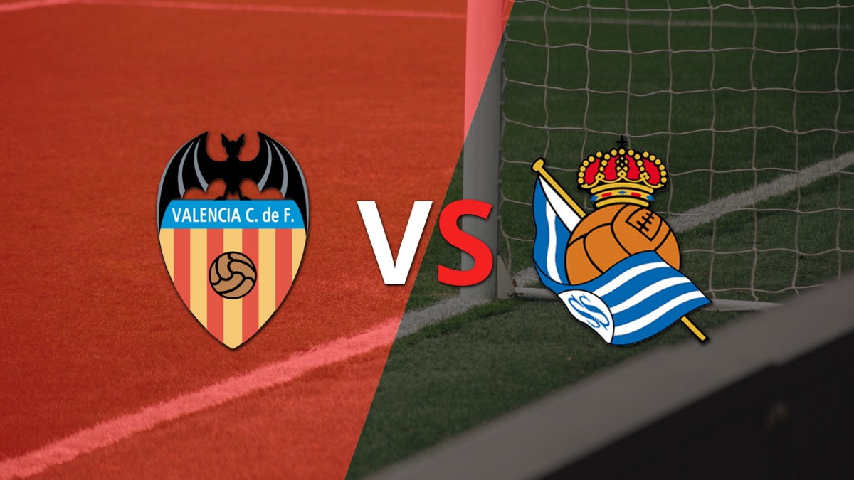 Valencia logró sacar el empate de local frente a Real Sociedad en el inicio del torneo